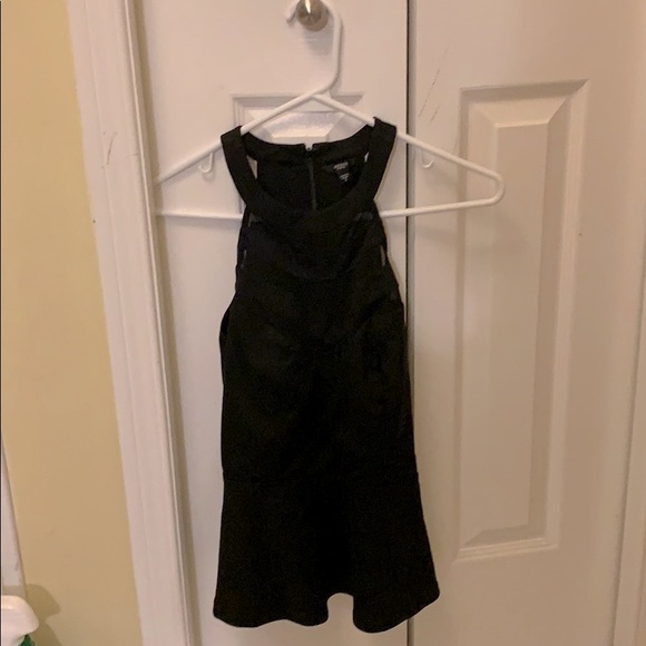 Black sleeveless top from Guess - Picture 2 of 2